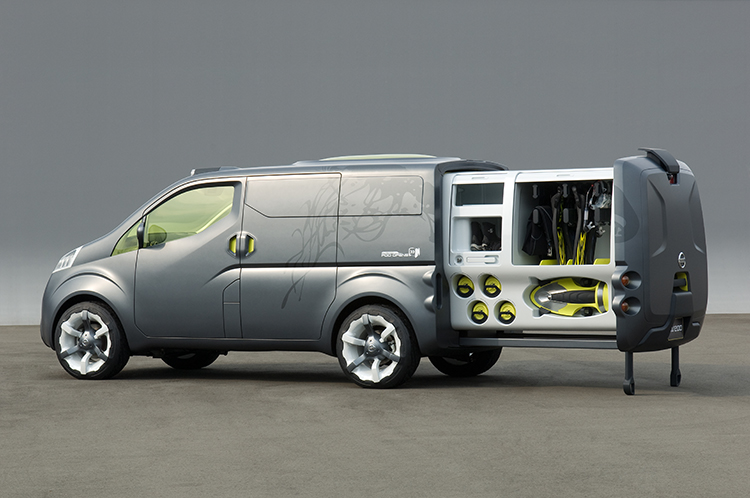 Nissan ev 200 outlet van